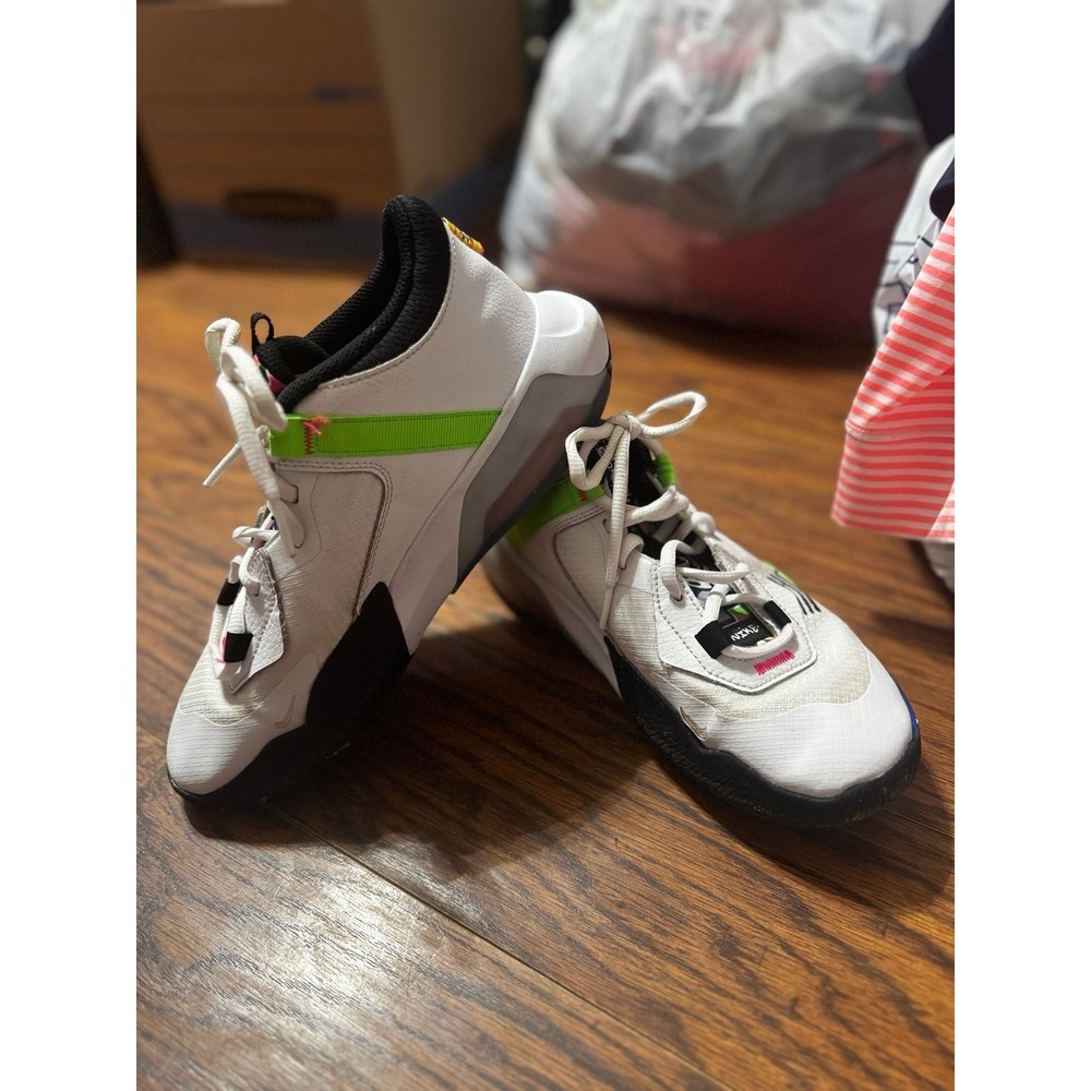 Nike Air Zoom Crossover‎ GS Sprinkle Swoosh Kid Basketball